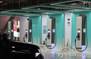 현대·기아, GM·벤츠·BMW와 ‘충전동맹’…美 3만곳에 충전소
