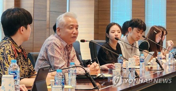 제1기 CMK 아세안 스쿨 탐방단 맞은 이상덕 인도네시아 대사