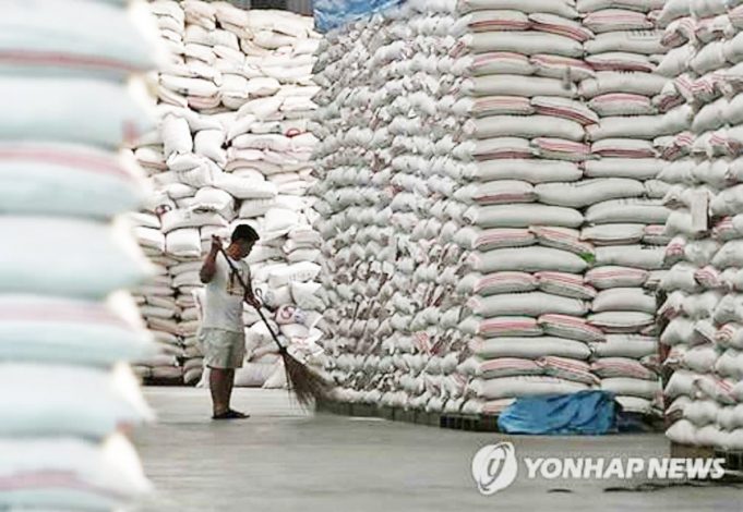 필리핀 정부 ‘쌀 확보’ 비상…무역상에 수입 확대 요청