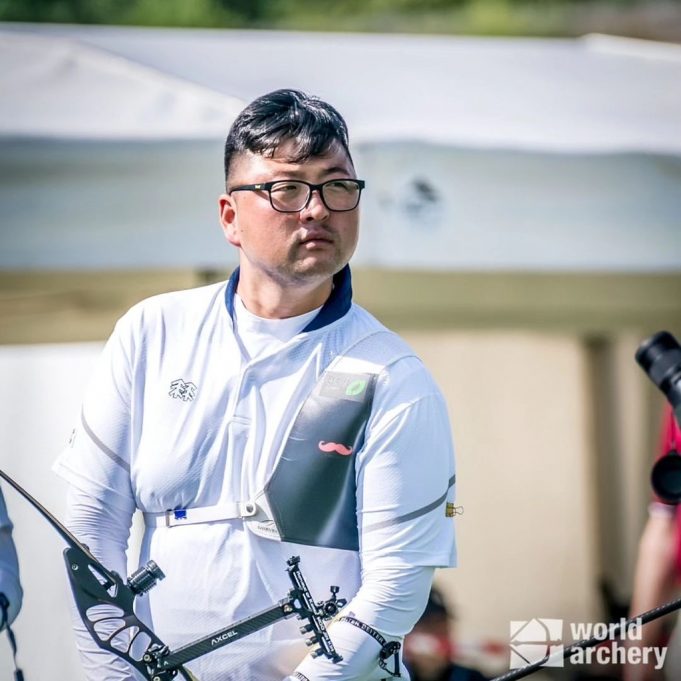 ‘남자양궁 간판’ 김우진, 인도네시아에 져 세계선수권 16강 탈락