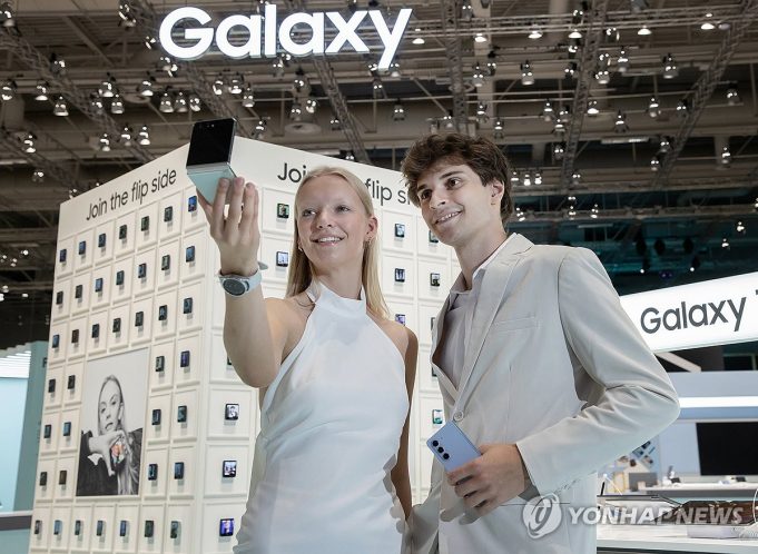 삼성 갤럭시, 한국내 대표 브랜드가치 평가서 13년 연속 1위