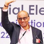 싱가포르 샨무가라트남 대통령 취임