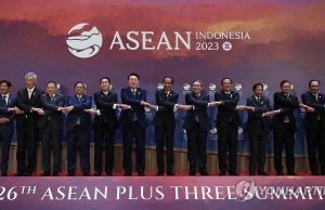 조코위 “아세안 정상회의에서 382억 달러 93개 프로젝트 창출”