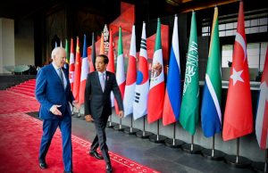 바이든, 印太동맹 챙기기…시진핑 만남 이틀 전 인니와 정상회담