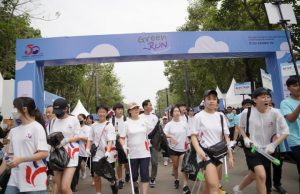 함께 달리며 우정을 쌓은 ‘한-인니 협동 플로깅’