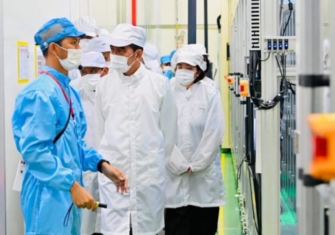 조코위 대통령, 현대차·LG엔솔 배터리공장 찾아… 한국공장 순회