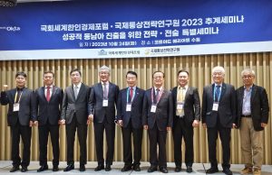 “아세안은 한국 최대 무역 상대국 될 것…경제적 파트너십 중요”