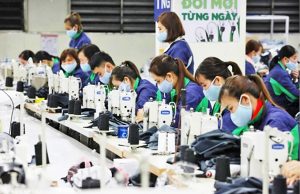 베트남 근로자 1인당 노동생산가치 7000달러… 10년간 2.5배↑