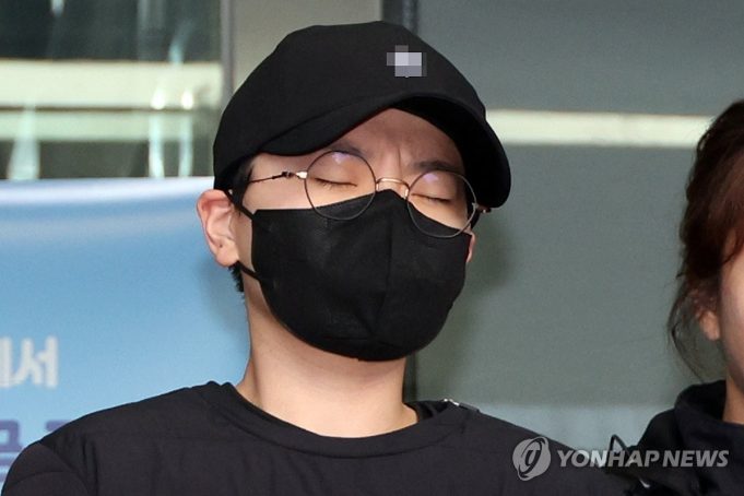 호텔 후계자·나스닥 상장사 대주주 행세…전청조 구속기소