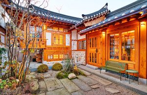 지형과 기후를 활용한 전세계의 다양한 건축물