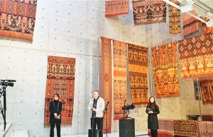 한국서 인도네시아 전통 섬유 예술 IKAT 첫 전시