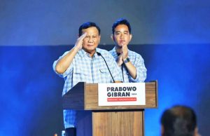 ‘대선 당선 유력’ 프라보워 무상급식 공약에 “재정 우려”