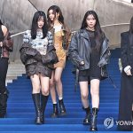 뉴진스 ‘걷기만 해도 화보’