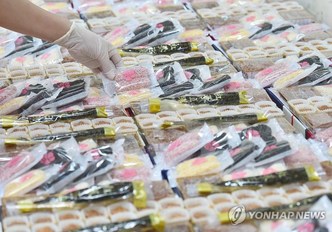 떡국·약과 먹은 후엔 칫솔질 더 꼼꼼히…명절 구강 관리법은