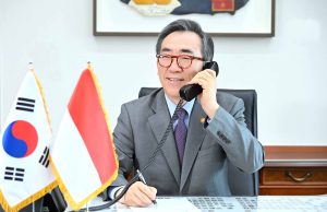 조태열, 레트노 외교장관과 첫 통화…”공동 협력사업 원활히 추진”