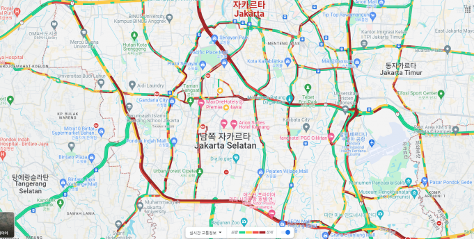 폭우로 자카르타 수도권 퇴근길 대란… “양쪽 차선 모두 막혀”