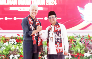 간자르 “신정부 정부에 합류 안하고 통제할 것”