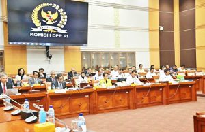 국회서 국방부 외교부 장관과 5개국 국방협력 비준 논의