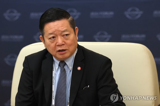 “한국-아세안 교류 확대 위해 비자 문제 해결 시급”