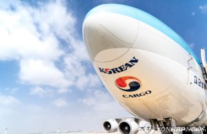 1∼5월 국적사 국제화물량 집계이래 최대…”中 전자상거래 특수”