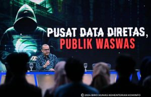 해킹 사건으로 정통부 전문 국장 사임