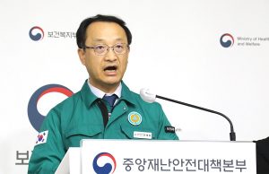 대형병원에서 동네의원까지 휴진 동참…”정부 강경 대응 환자는 ‘뒷전'”