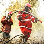 A10-2024년 산불방지 사진 공모전 우수(강한여성)_일반부 MHD AKHWAN_PEREMPUAN TANGGUH – Mohammad Akhwan