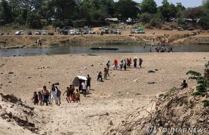 미얀마내전에 ‘인접국’ 태국 기업 줄줄이 철수…”10조원 정리”