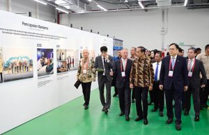 “LG 투자계획 철회, 인니 전기차 허브 야망에 충격”