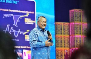 연일 경기 지원 나서는 인니 중앙은행, 총재 수사때문?