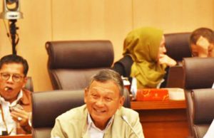 내각 개편 소문만 무성… 대통령궁 “계획없어”