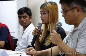 “돌아가라 아니면 불법 체류 만들 것”… 고용허가제 20년 증언대회