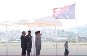 프라보워 대통령 당선인, 파푸아뉴기니 찾아 “우리는 한몸”