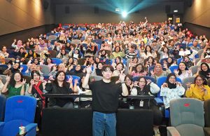 K-웹툰‘지금 우리 학교는’ 주동근 작가, 인도네시아 팬 미팅
