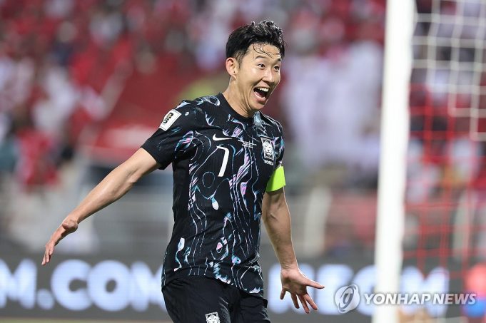 홍명보호, 오만에 3-1 승…손흥민 결승골+2도움 ‘원맨쇼’