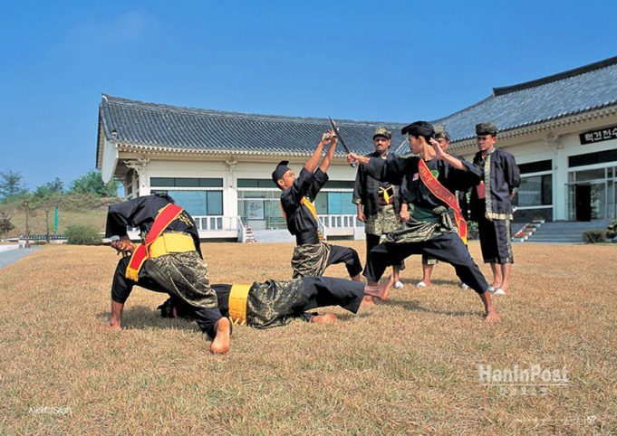 인도네시아의 전통무술 펜칵실랏