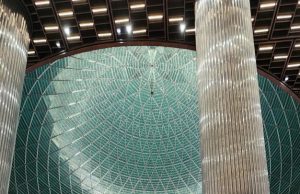 자카르타주 의회, 모든 종교 시설 관리자 무료 교통 서비스 제안