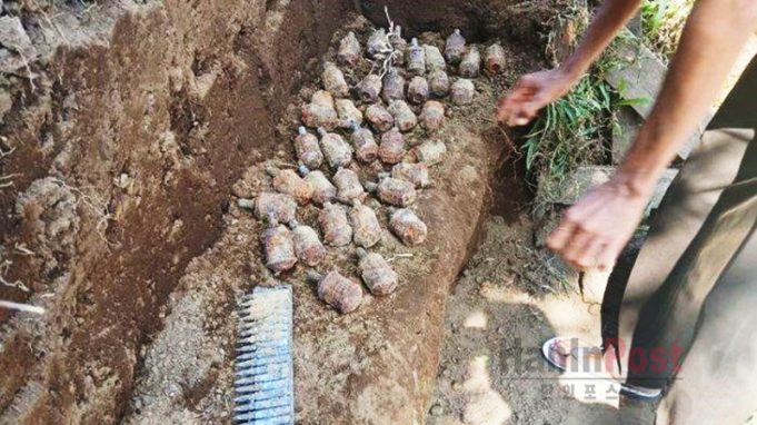 북말루쿠 주민, 수류탄 38발 탄약 28발 발견 소동