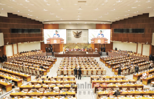 하원, 총선·지방선거 분리 선거 제안에 공감