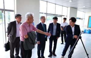 이상덕 동포청장, 세계한인비즈니스대회 점검·자원봉사단 격려