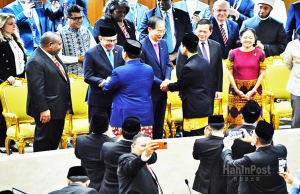 한총리-프라보워 대통령 “방산·전기차·인프라 협력 확대키로”