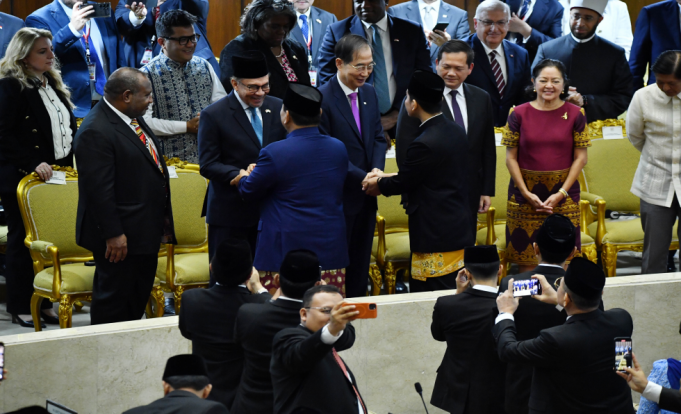 한총리 “프라보워 대통령과 방산·전기차·인프라 협력 확대키로”