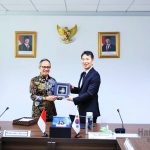 ▲11월 15일(금) 자카르타에서 OJK의 마헨드라 시레가르 금감원장과 이복현 한국 금감원장