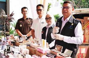 89억 루피아 상당 불법 화장품 유통… 단속 69개 상표에 한국산도