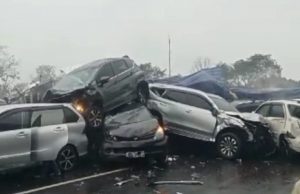 도로, 살인 기계로 전락하나 2024년 교통사고 15만 건 돌파, 사망자 2만 7천 명