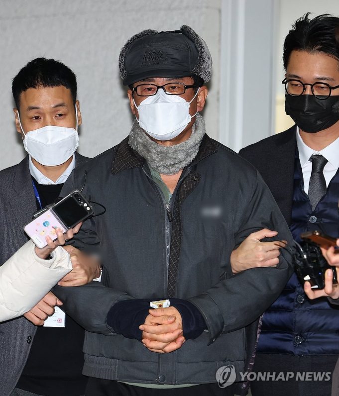 ‘김용현 비선·계엄모의’ 노상원 수첩에 ‘수거대상’ ‘사살’ 표현도