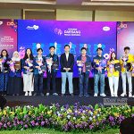 ▲대상 인도네시아 재단(Yayasan Daesang Peduli Indonesia 이사장 장훈)은 장학 프로그램 출범식에서 15명 학생에게 장학금을 전달하고 단체 사진을 촬영하고 있다. 2025.1.16. 사진 한인포스트