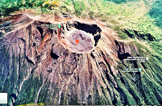 발리, 악천후 속 아궁산 등반 금지령 발표