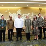 ▲아일랑가 하르타르토 경제조정장관과 엑손모빌 케미칼 인터내셔널 회담