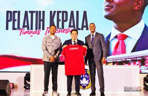 파트릭 클라위베르트 축구 감독 “2026년 월드컵 본선 진출”